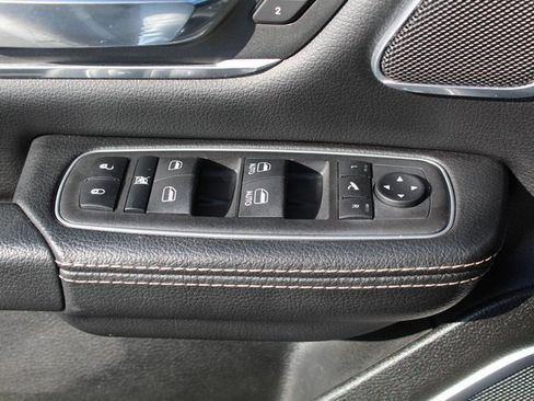 Used 2023 RAM 1500 Laramie image 38