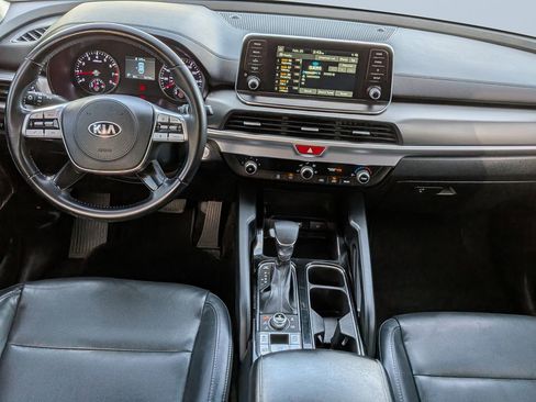 Used 2020 Kia Telluride LX image 16