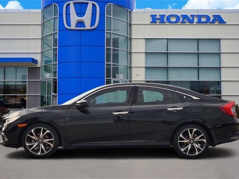 Used 2020 Honda Civic Touring image 3