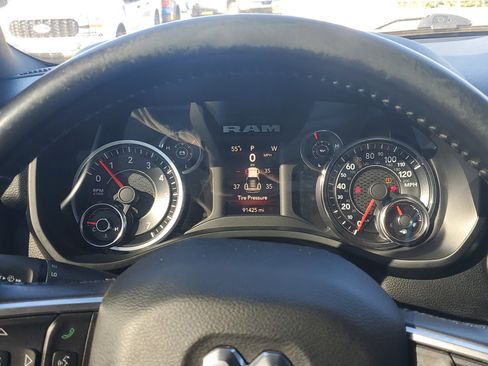 Used 2019 RAM 1500 Big Horn image 17