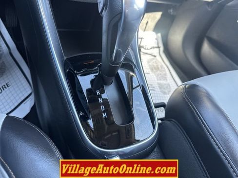 Used 2020 Chevrolet Trax Premier AWD/4WD image 25
