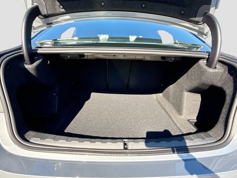 New 2026 BMW 330i Sedan w/ Convenience Package image 12