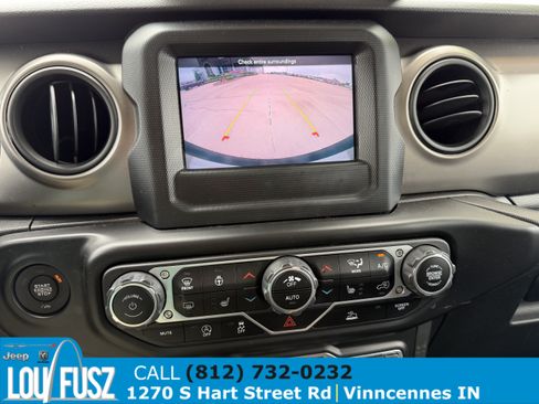 Used 2021 Jeep Wrangler Unlimited Sport AWD/4WD image 23