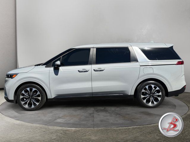 Used 2024 Kia Carnival EX FWD image 4