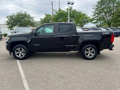 Used 2015 Chevrolet Colorado Z71 AWD/4WD image 4