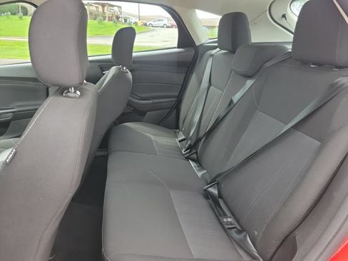 Used 2015 Ford Focus SE w/ Reverse Sensing Package FWD image 22