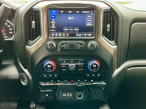 Used 2021 Chevrolet Silverado 1500 High Country w/ LPO, Dark Essentials Package image 37