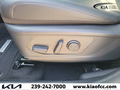New 2026 Kia Sportage EX w/ EX Panorama Roof Package FWD image 21