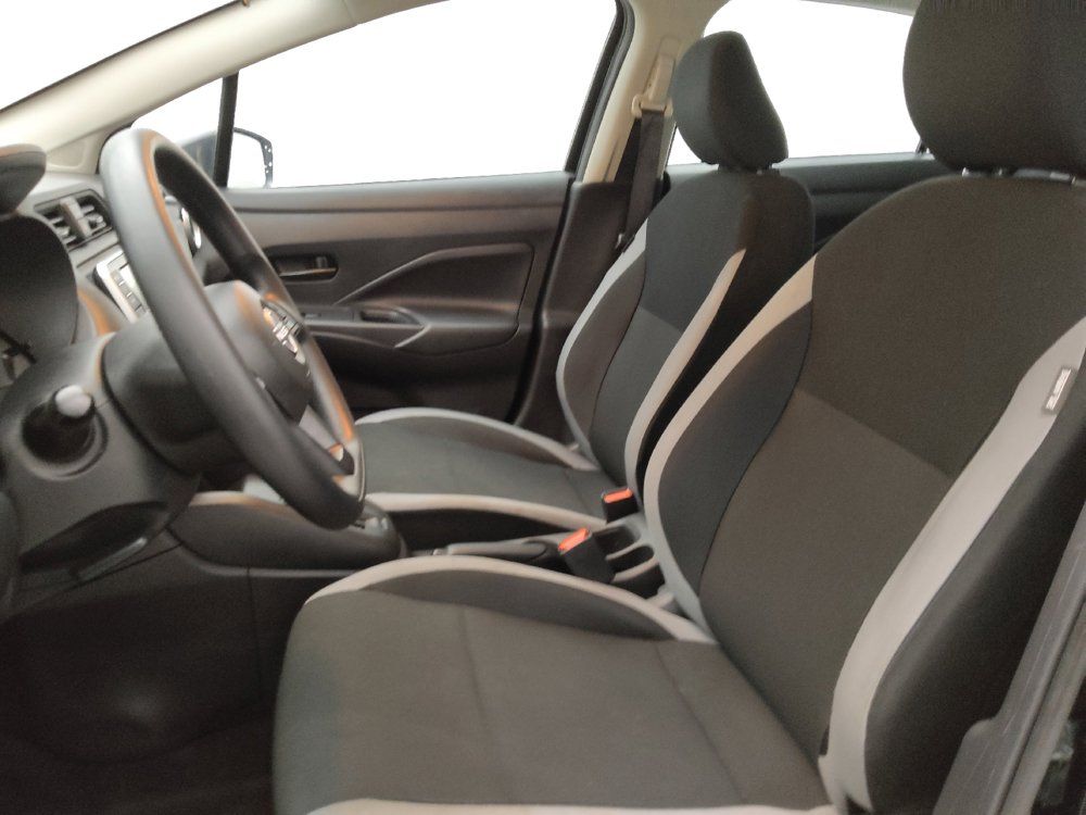 Used 2025 Nissan Versa S w/ Trunk Package FWD image 17