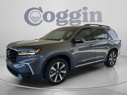 Used 2025 Honda Pilot Touring