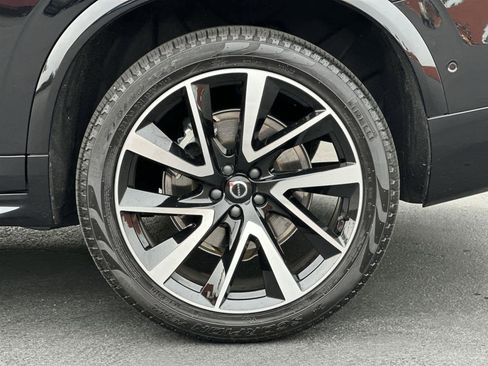 Used 2025 Volvo XC90 B6 Plus w/ Protection Package Premier image 7