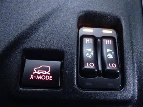 Used 2019 Subaru Crosstrek 2.0i Limited w/ Moonroof Package w/Navigation image 15