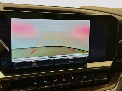 Used 2024 GMC Sierra 1500 Elevation image 23