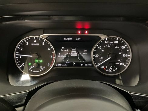 Used 2025 Nissan Pathfinder Rock Creek AWD/4WD image 12