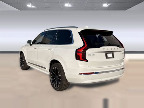New 2026 Volvo XC90 B6 Ultra w/ Protection Package AWD/4WD image 3