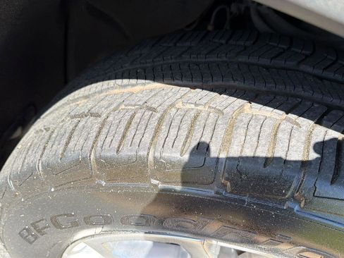 Used 2020 GMC Sierra 1500 SLT w/ SLT Premium Plus Package image 43