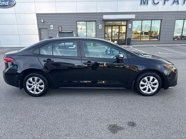 Used 2024 Toyota Corolla LE FWD image 6