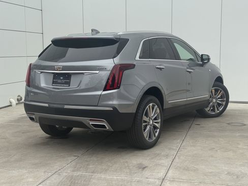 New 2025 Cadillac XT5 Premium Luxury image 7