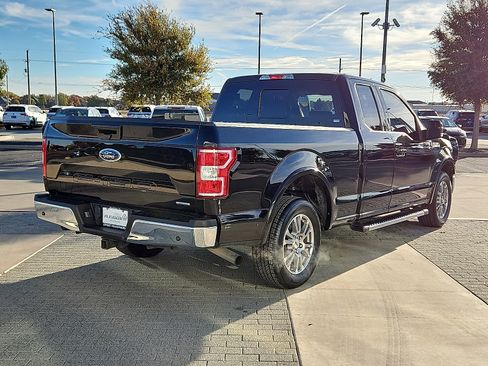 Used 2018 Ford F150 Lariat image 3