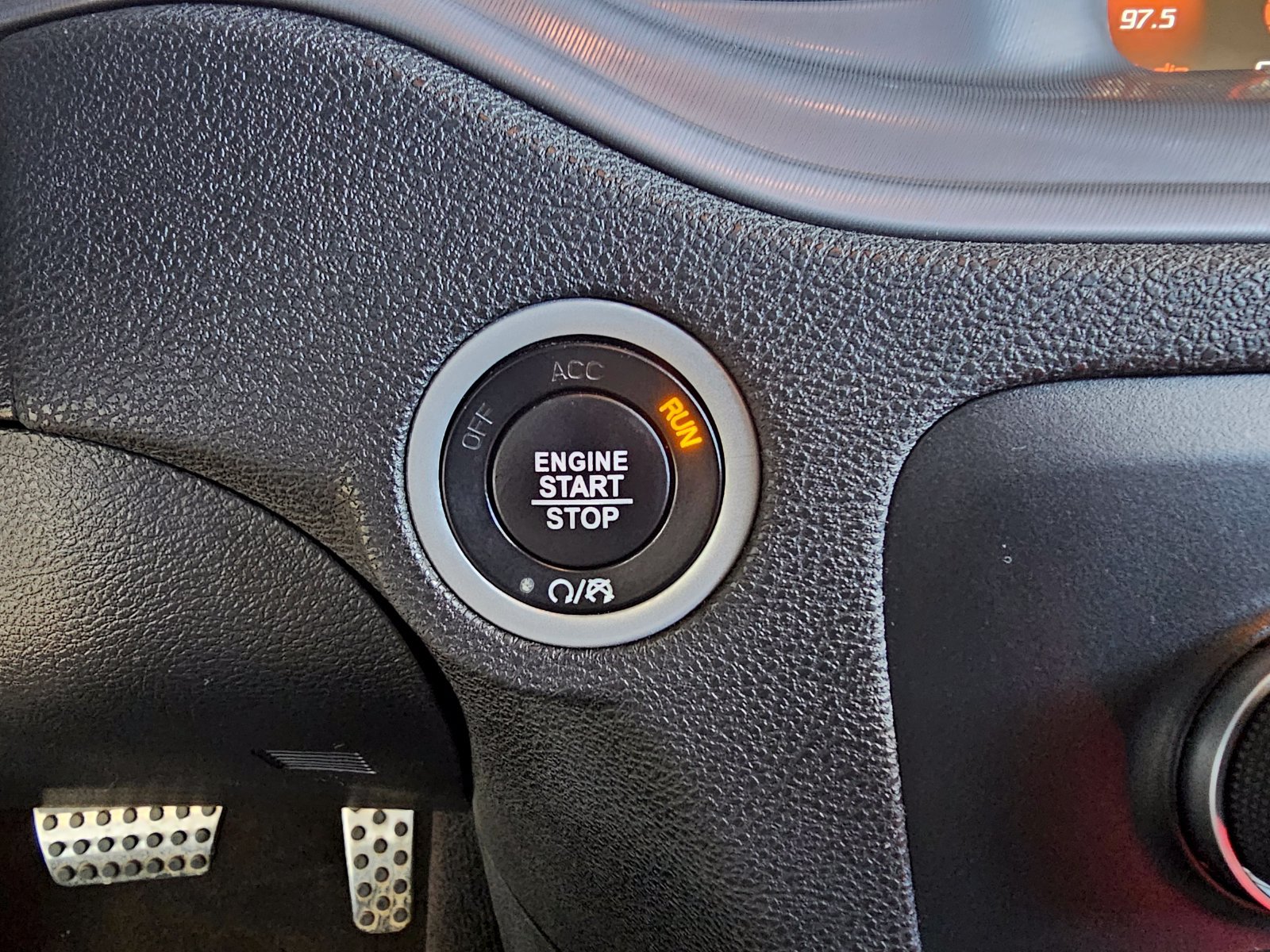 Used 2023 Dodge Charger Scat Pack w/ Harman/Kardon Audio Group RWD image 25