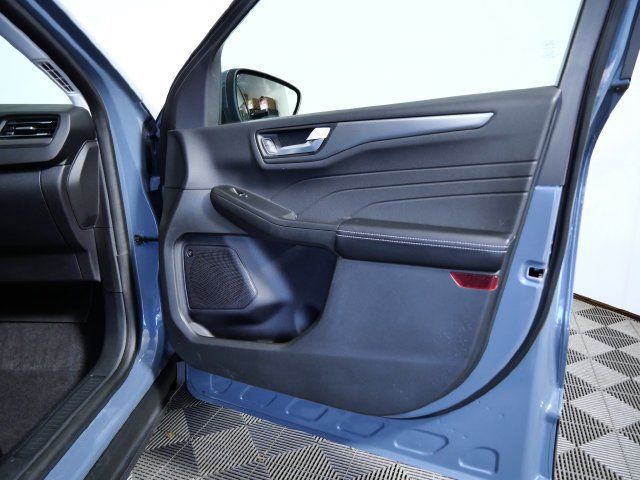 Certified 2023 Ford Escape Active w/ Tech Pack #2 AWD/4WD image 8