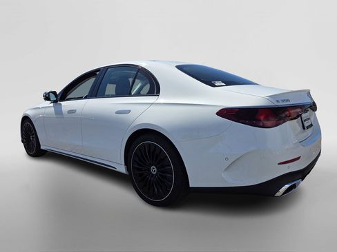 New 2026 Mercedes-Benz E 350 Sedan image 3