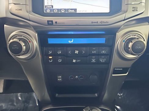 Used 2016 Toyota 4Runner Limited image 25