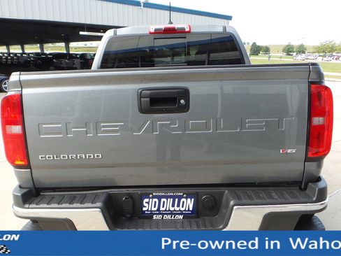 Used 2022 Chevrolet Colorado LT w/ LT Convenience Package image 4