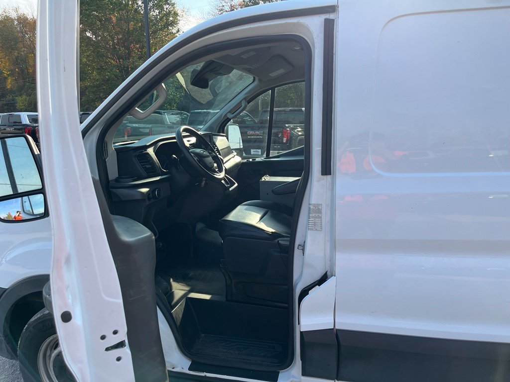 Used 2020 Ford Transit 250 Low Roof RWD image 17