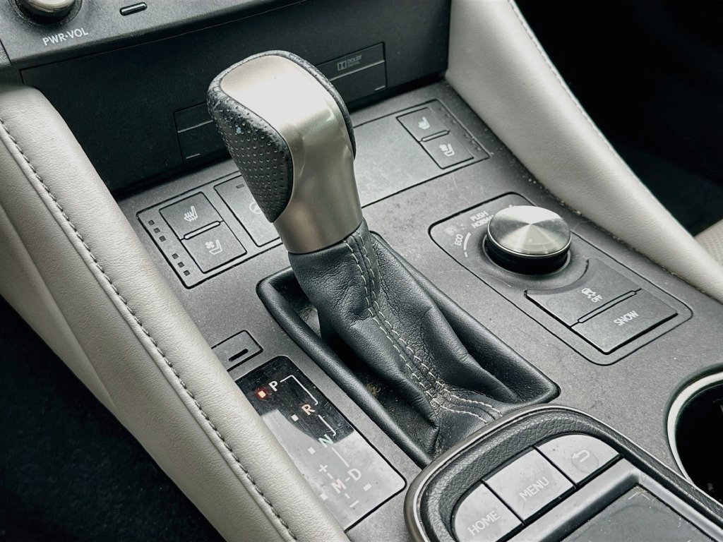 Used 2015 Lexus RC 350 AWD w/ Navigation System Package image 17