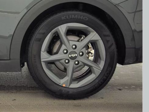 Used 2025 Kia K4 FWD image 19