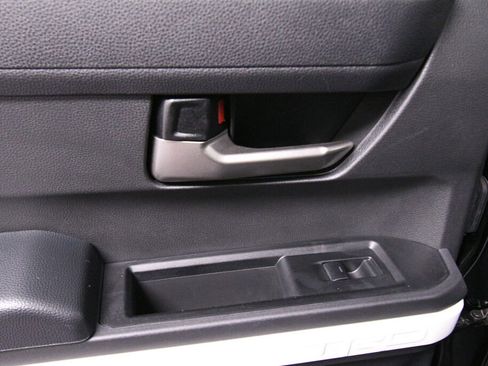 Used 2024 Toyota Tacoma TRD Off-Road image 20