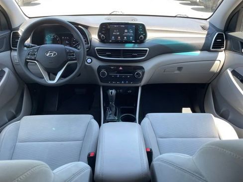 Used 2019 Hyundai Tucson Value FWD image 20
