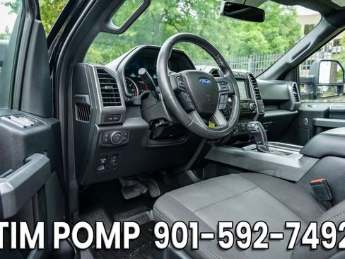 Used 2018 Ford F150 XLT w/ Equipment Group 302A Luxury AWD/4WD image 10