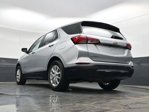 Used 2022 Chevrolet Equinox LT FWD image 30