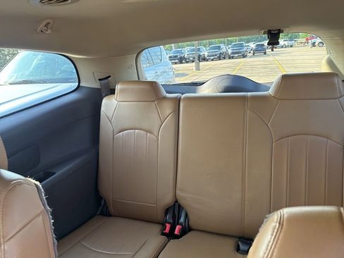 Used 2015 Buick Enclave Leather FWD image 5