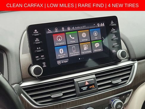 Used 2018 Honda Accord Touring image 28