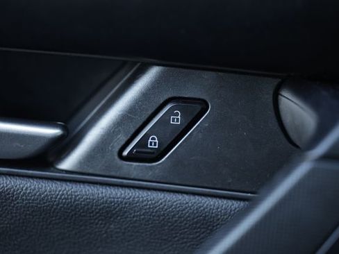 Used 2023 MAZDA CX-50 Meridian Edition w/ Apex Package image 16