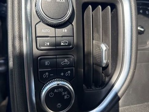 Used 2020 GMC Sierra 1500 Elevation w/ Elevation Convenience Package image 16