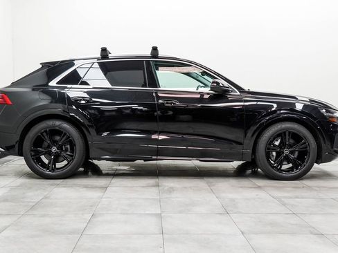 Used 2023 Audi Q8 Prestige AWD/4WD image 10
