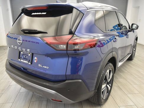 Used 2023 Nissan Rogue SL AWD/4WD image 5
