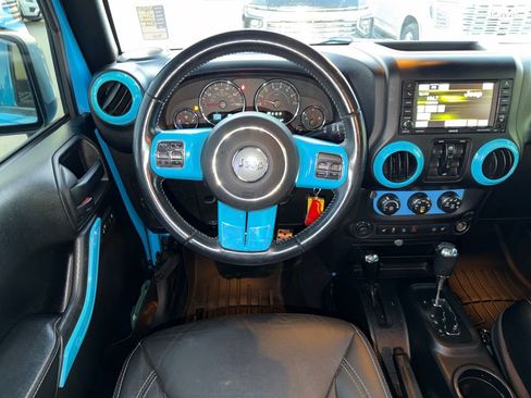 Used 2017 Jeep Wrangler Unlimited Sahara w/ Quick Order Package 24E Chief image 14