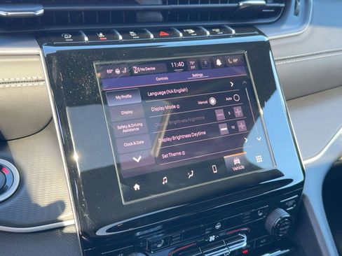 New 2025 Jeep Grand Cherokee L Laredo w/ Luxury Tech Group I image 25