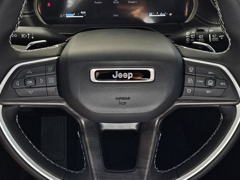 New 2026 Jeep Grand Cherokee Limited AWD/4WD image 22