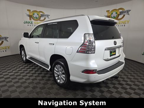 Used 2020 Lexus GX 460 Premium w/ Premium Package AWD/4WD image 6