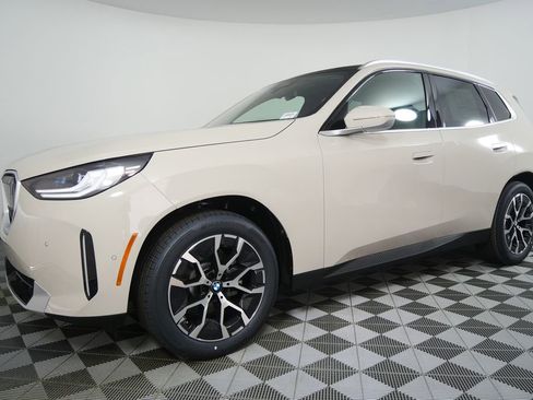 Used 2026 BMW X3 xDrive30 w/ Convenience Package image 8