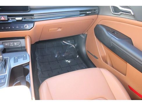 Used 2026 Kia Sportage X-Line w/ X-Line Premium Package image 17