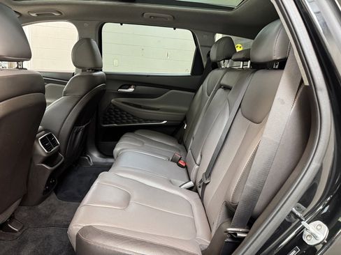 Used 2019 Hyundai Santa Fe Limited image 15