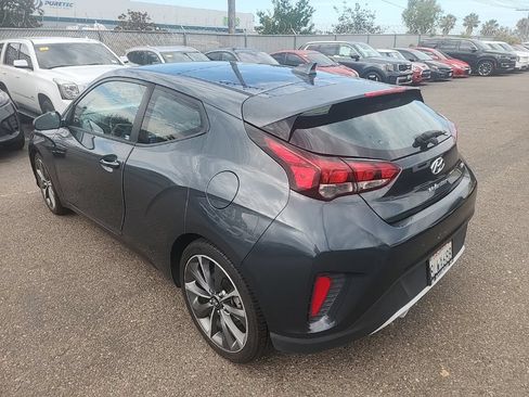 Used 2020 Hyundai Veloster 2.0 Premium FWD image 11