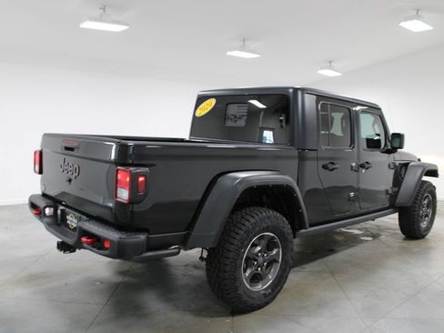 Used 2022 Jeep Gladiator Rubicon w/ Cold Weather Group AWD/4WD image 11